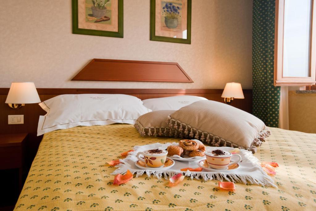 Hotel Marina Viverone Cameră foto